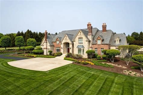 commonwealth house for sale|CommonwealthRents.com.